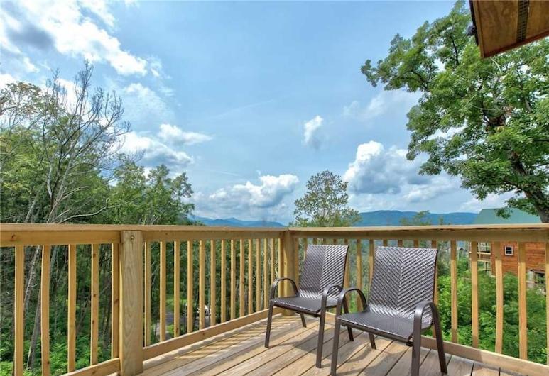 Walnut Ridge Cabin. Sleeps 7-11! Hot Tub, Pool Table, Minutes To Downtown Gatlinburg! 외부 사진